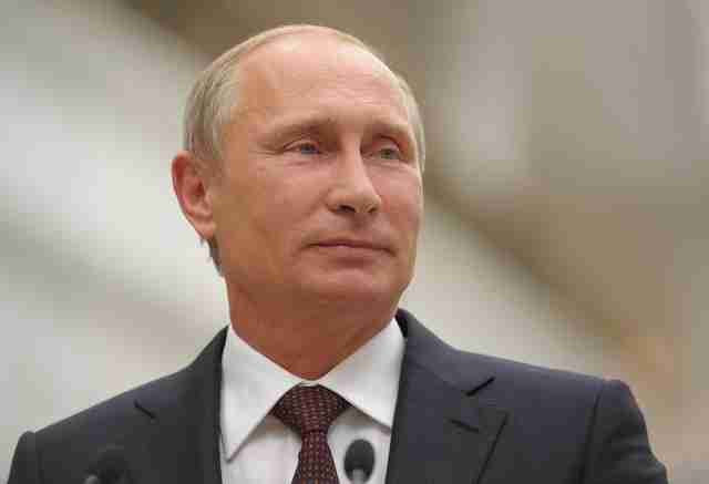 Как оформить расчет зарплаты за выходной день 1 июля