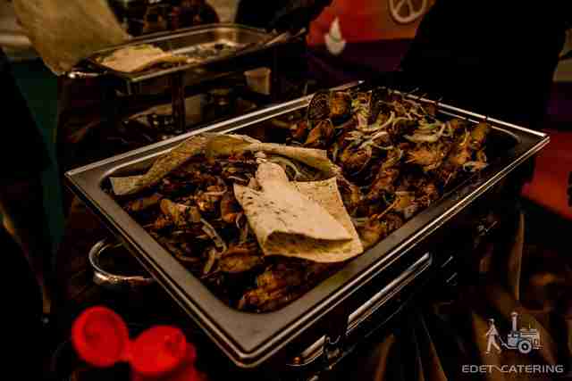 Выездная кухня Edet Catering: незабываемый кулинарный опыт под открытым небом Выездная кухня Edet Catering: незабываемый кулинарный опыт под открытым небом